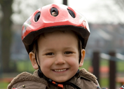 image of child with bike helmet